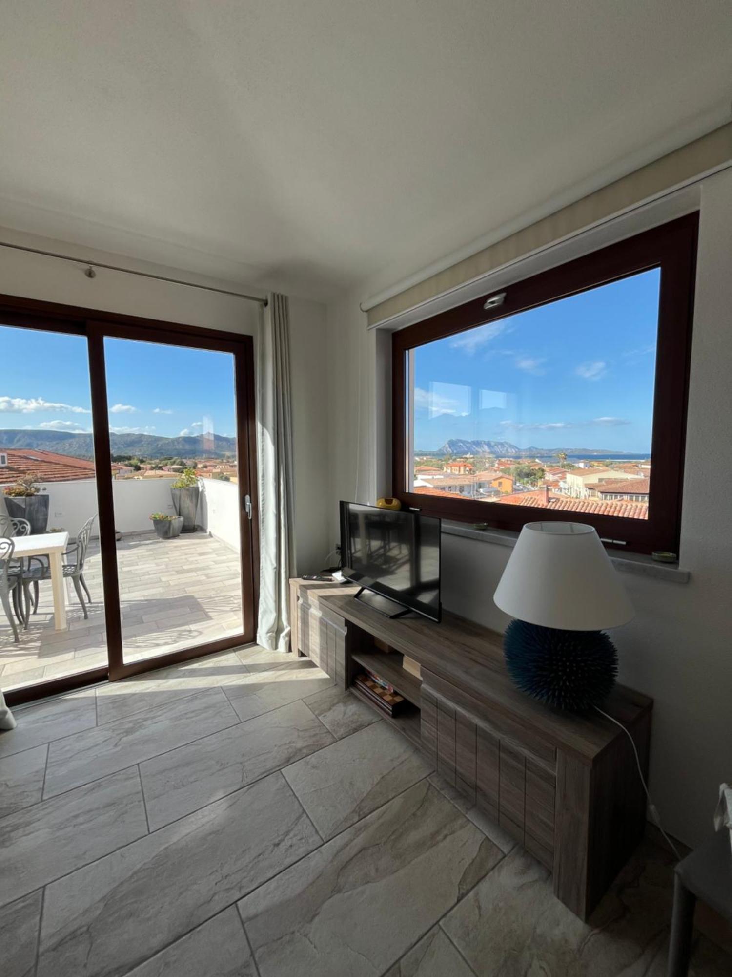 B&B Florian San Teodoro  Buitenkant foto