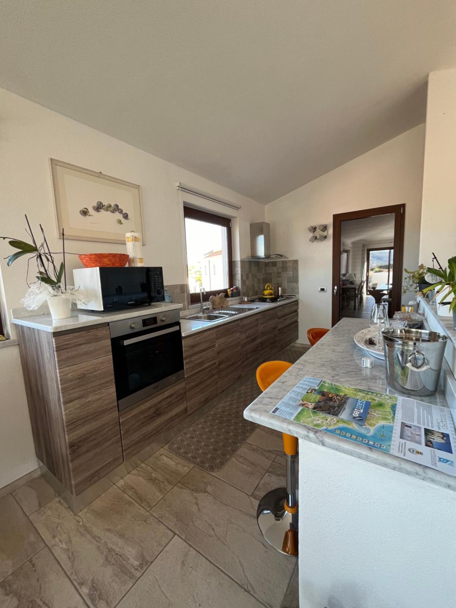B&B Florian San Teodoro  Buitenkant foto