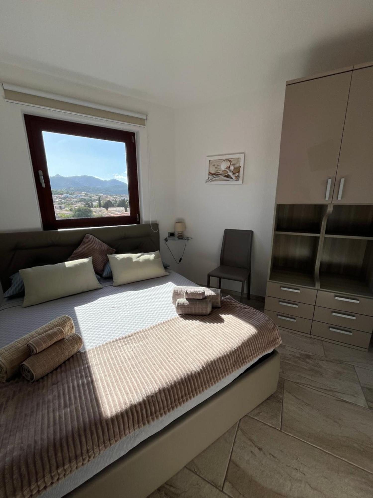 B&B Florian San Teodoro  Buitenkant foto